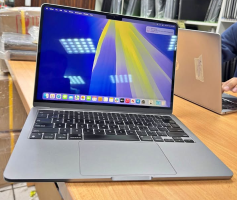 Macbook AIR M2 for sale