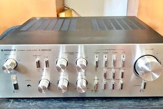 Vintage pioneer stereo integrated amplifier for sa