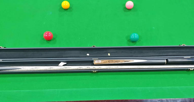 RILEY SNOOKER CUE ORIGINAL FOR SALE