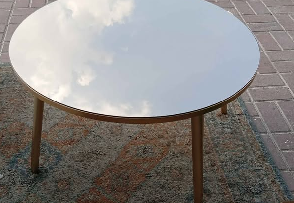 Round coffee table for sale