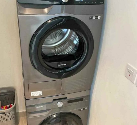 Samsung Washer and Dryer 9 / 9 kg For Sale