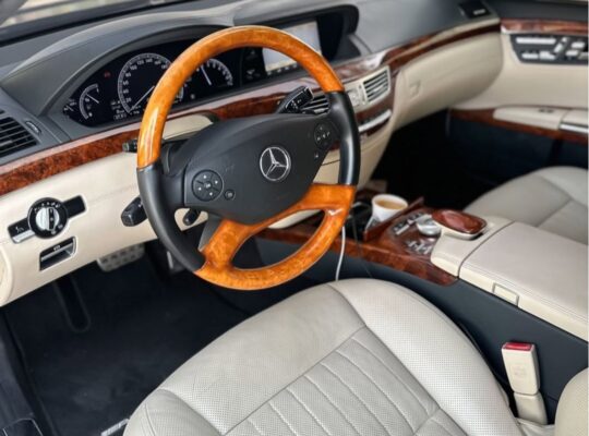 Mercedes S600 AMG full option 2010 Gcc