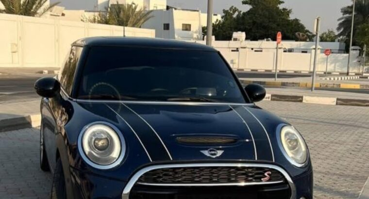 Mini Cooper S coupe 2015 in good condition