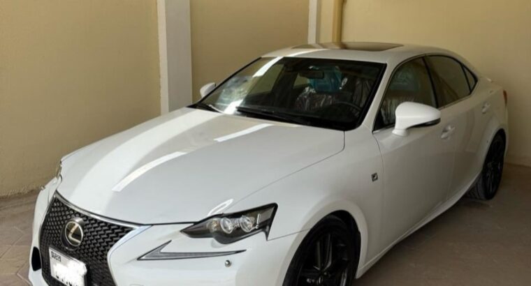 Lexus is350 F sport 2016 Gcc for sale
