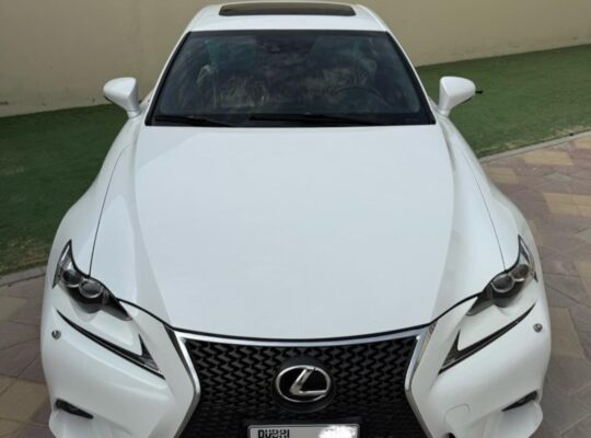 Lexus is350 F sport 2016 Gcc for sale