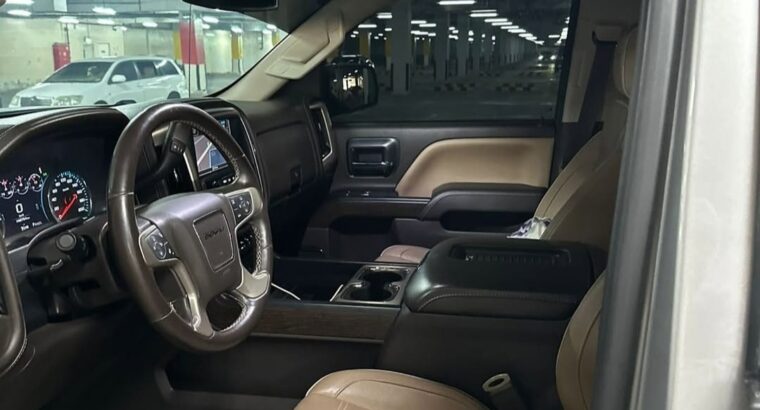 Gmc sierra Denali 2018 Gcc full option for sale