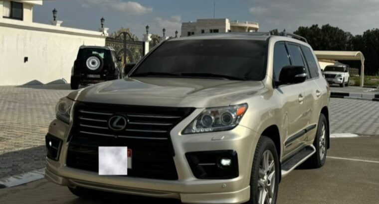 Lexus LX570 full option 2013 Gcc