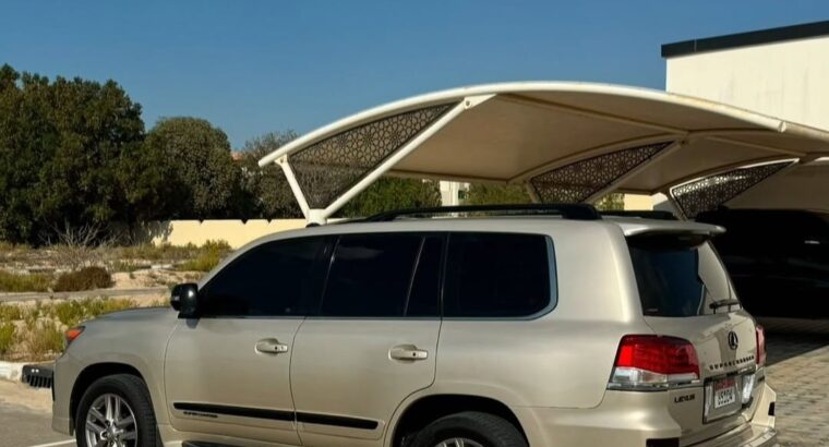 Lexus LX570 full option 2013 Gcc