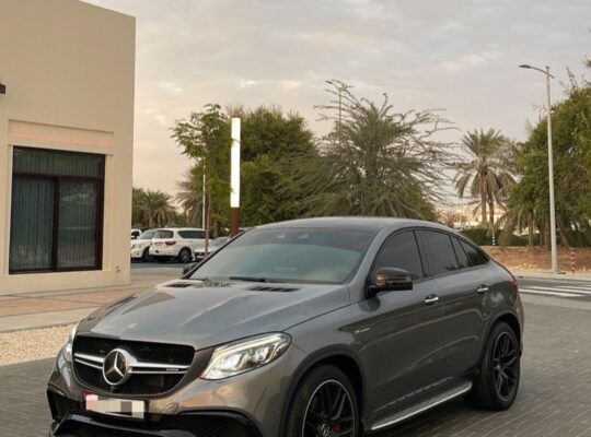 Mercedes GLE63s full option 2018 Gcc for sale