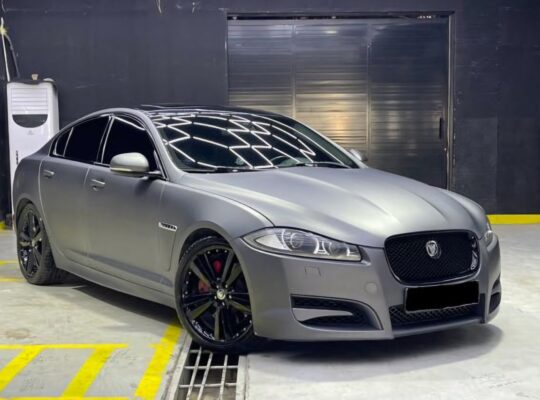 Jaguar XF 5.0L fully loaded 2012 Gcc