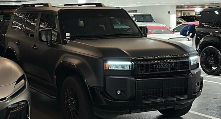 Toyota Prado full option 2024 Gcc