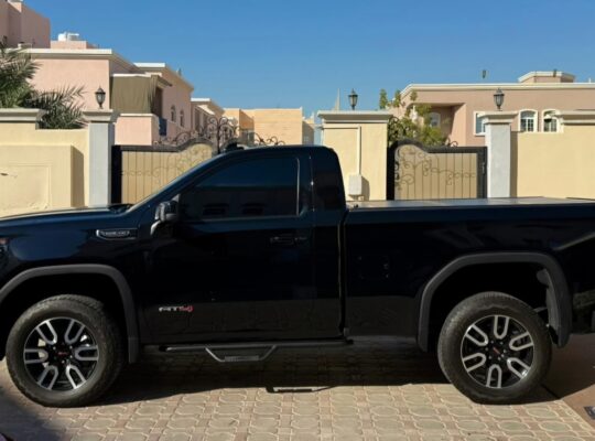 Gmc sierra coupe AT4 2023 Gcc full option