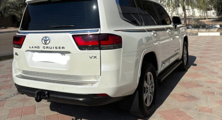 Toyota Land cruiser VX 2023 Gcc for sale
