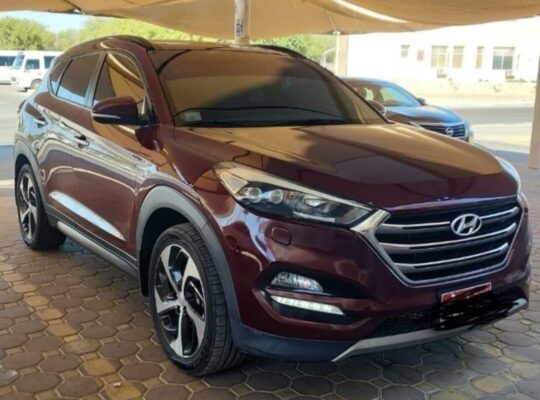 Hyundai Tucson 2016 Gcc full option for sale