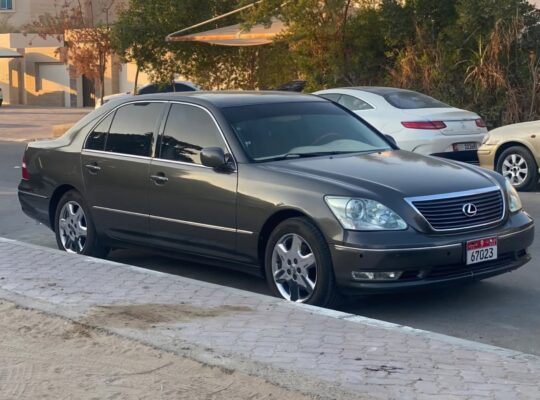 Lexus LS430 mid option 2005 for sale