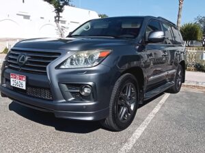 Lexus LX570 full option 2014 Gcc for sale