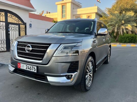 Nissan patrol platinum 2020 Gcc full option