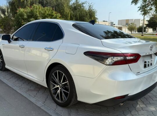 Toyota Camry Grandy 2022 Gcc full option