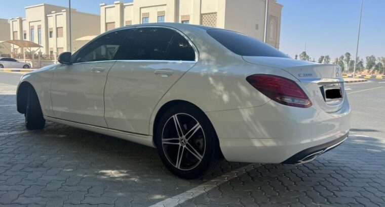 Mercedes C300 full option 2018 USA imported