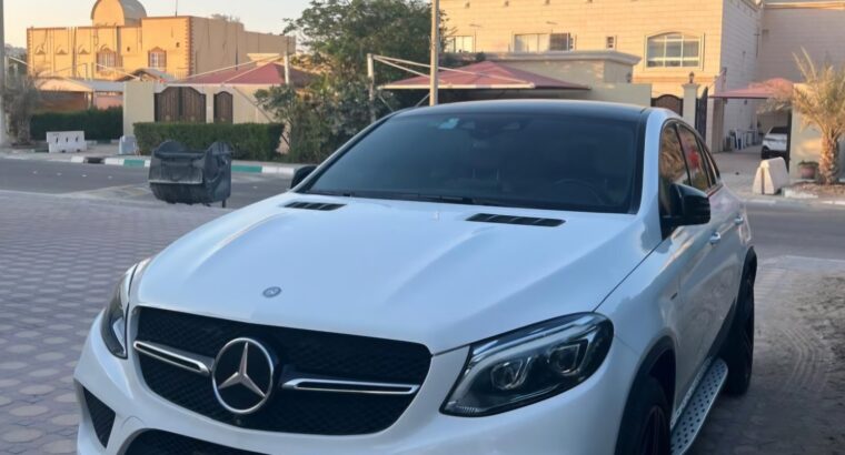 Mercedes GLE43 AMG full option 2017 Gcc