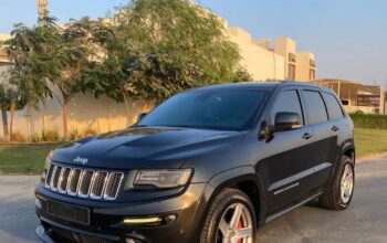 Jeep Grand Cherokee SRT8 2016 Gcc for sale