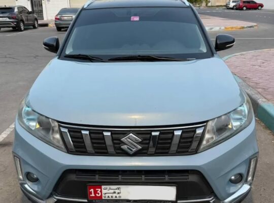 Suzuki Vitara 2019 full option Gcc for sale