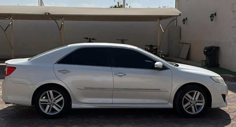 Toyota Camry SE 2013 Gcc for sale