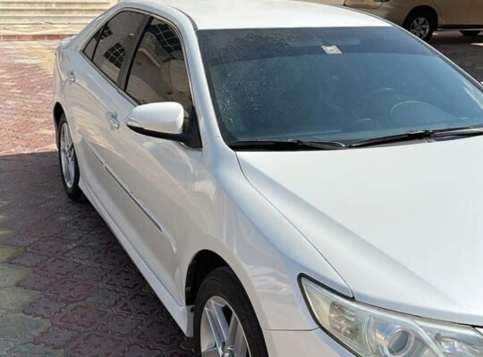 Toyota Camry SE 2013 Gcc for sale