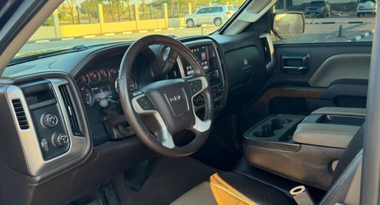Gmc sierra SLE coupe 2016 Gcc 6.2L for sale