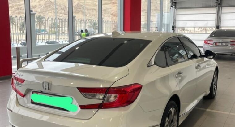 Honda Accord sport full option 2019 Gcc 2.0 turbo