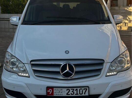 Mercedes Van viano 2013 VIP Gcc for sale