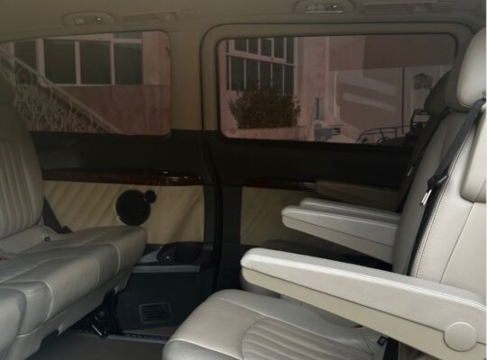 Mercedes Van viano 2013 VIP Gcc for sale