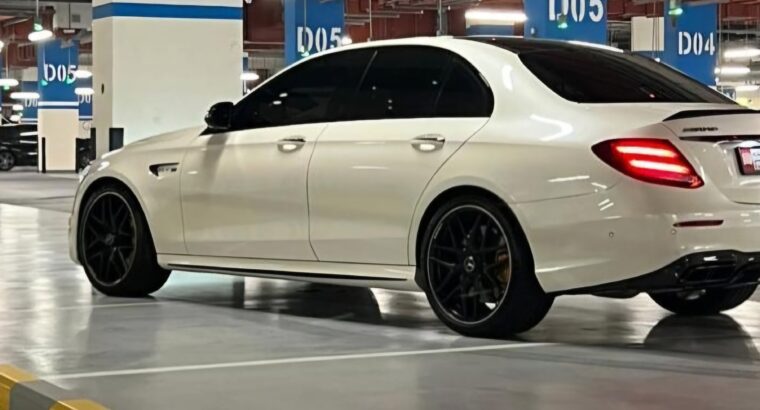 Mercedes E63s 2018 Gcc fully loaded