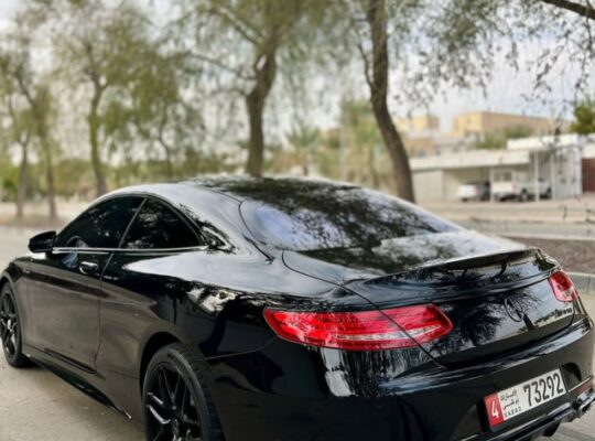 Mercedes S500 coupe 2015 in good condition