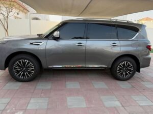 Nissan Patrol platinum 2022 full option Gcc