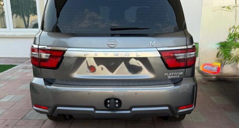 Nissan Patrol platinum 2022 full option Gcc