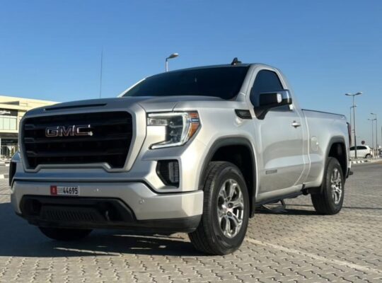 Gmc sierra Elevation 2020 Gcc full option for sale