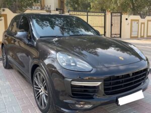 Porsche Cayenne GTS 2016 Gcc full option