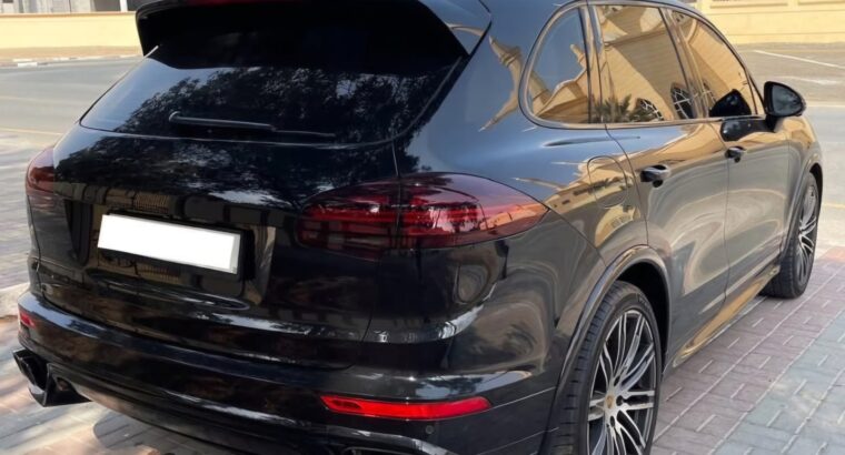 Porsche Cayenne GTS 2016 Gcc full option