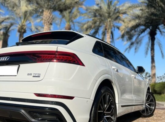 Audi Q8 S-line Quattro 55 TFSI 2023 Gcc