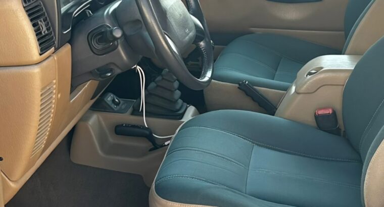 Jeep wrangler coupe 2002 Gcc for sale