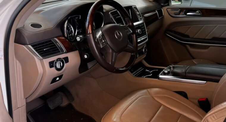 Mercedes GL500 AMG full option 2013 Gcc