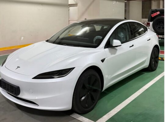 Tesla model 3 Long range Gcc 2025 for sale