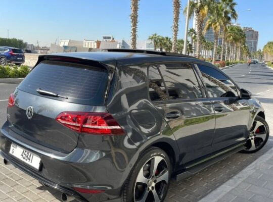 Volkswagen Golf GTI 2014 Gcc for sale