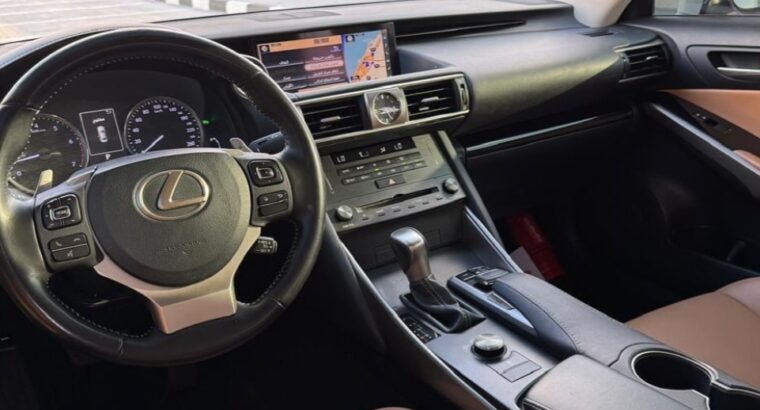 Lexus IS300 full option 2020 Gcc for sale
