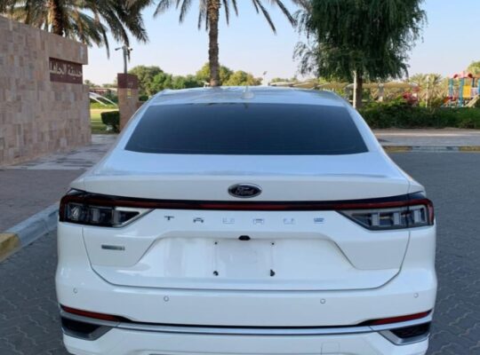 Ford Taurus 2023 Gcc in good condition