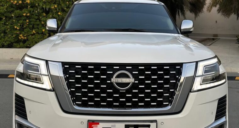 Nissan Patrol platinum 2022 full option Gcc