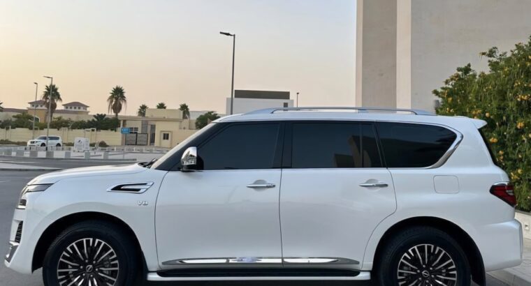 Nissan Patrol platinum 2022 full option Gcc