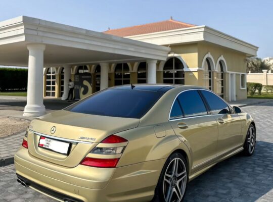 Mercedes S63 AMG 2008 Gcc fully loaded