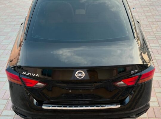 Nissan Altima SR 2021 USA imported for sale